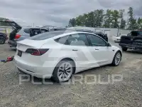 2021 Tesla Model 3 photo
