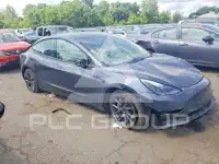 2021 Tesla Model 3 фото