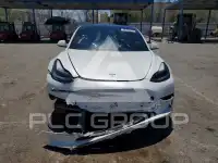 2021 Tesla Model 3 фото