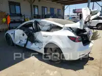 2021 Tesla Model 3 фото