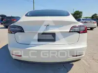 2021 Tesla Model 3 фото