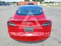 2021 Tesla Model 3 фото