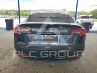 2021 Tesla Model 3 фото