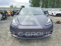 2021 Tesla Model 3 фото