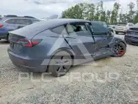 2021 Tesla Model 3 фото
