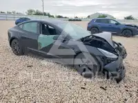 2021 Tesla Model 3 фото