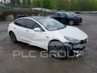 2021 Tesla Model 3 фото