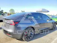 2021 Tesla Model 3 фото