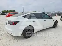 2021 Tesla Model 3 photo