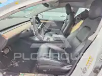 2021 Tesla Model 3 фото