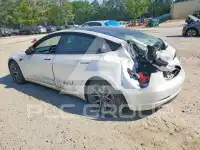 2021 Tesla Model 3 фото