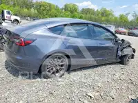 2021 Tesla Model 3 фото