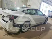 2021 Tesla Model 3 фото
