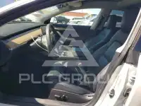 2021 Tesla Model 3 фото
