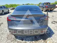 2021 Tesla Model 3 фото