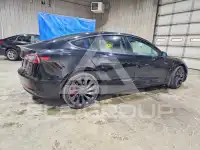 2021 Tesla Model 3 фото