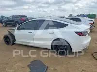 2021 Tesla Model 3 фото