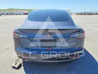 2021 Tesla Model 3 фото