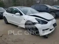 2021 Tesla Model 3 фото