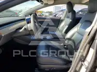 2021 Tesla Model 3 фото