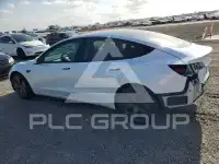 2021 Tesla Model 3 фото