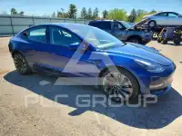 2021 Tesla Model 3 фото