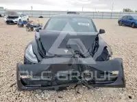 2021 Tesla Model 3 фото