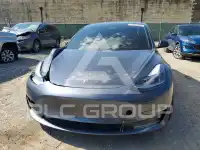 2021 Tesla Model 3 фото