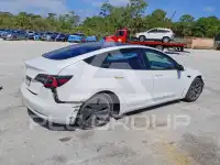 2021 Tesla Model 3 photo