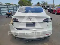 2021 Tesla Model 3 photo