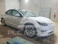 2021 Tesla Model 3 фото