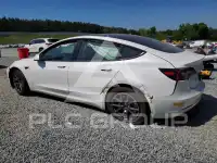 2021 Tesla Model 3 фото