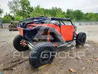 2021 Can-AM Sidebyside фото