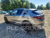 2021 Alfa Romeo Stelvio фото