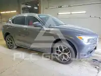 2021 Alfa Romeo Stelvio фото