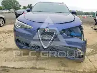 2021 Alfa Romeo Stelvio фото