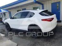 2021 Alfa Romeo Stelvio фото