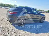 2021 Alfa Romeo Stelvio фото