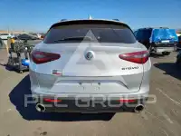2021 Alfa Romeo Stelvio фото