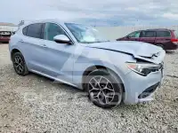 2021 Alfa Romeo Stelvio фото