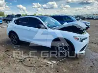 2021 Alfa Romeo Stelvio фото