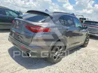 2021 Alfa Romeo Stelvio фото