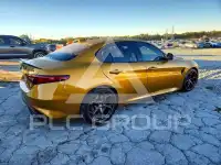 2021 Alfa Romeo Giulia фото