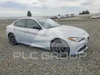 2021 Alfa Romeo Giulia photo