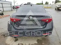 2021 Alfa Romeo Giulia фото