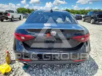 2021 Alfa Romeo Giulia photo