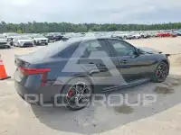 2021 Alfa Romeo Giulia фото