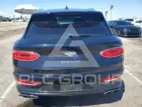 2021 Bentley  photo