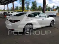 2021 Lexus ES photo