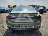 2021 Lexus ES300 photo